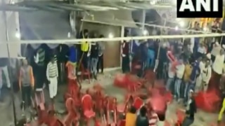 Watch | Fight Breaks Over Seating Arrangement During Qawwali Event In Haridwar, Chairs Hurled Watch | Fight Breaks Over Seating Arrangement During Qawwali Event In Haridwar, Chairs Hurled