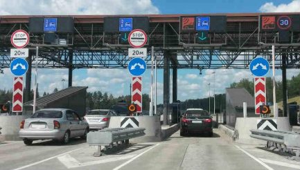FASTag-toll-plaza