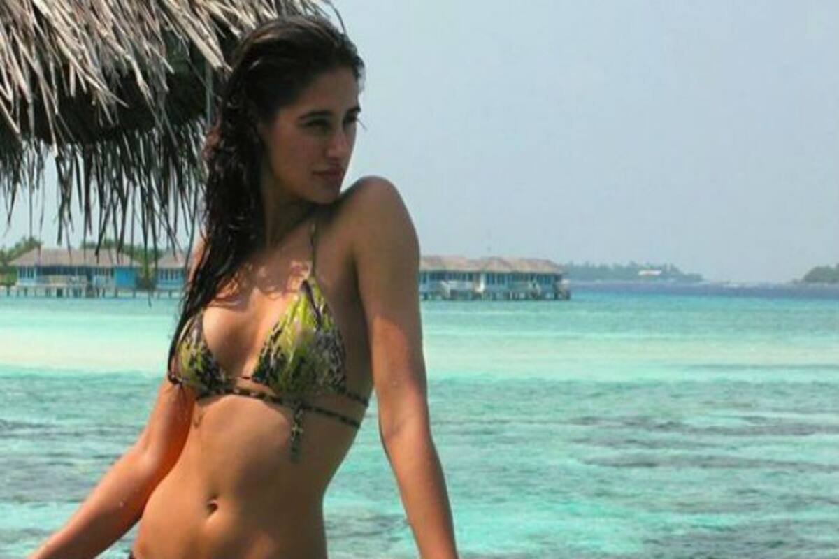 Xnxx Nargis - Nargis Fakhri Craves For Vacation, Shares Throwback Hot Bikini Picture From  Her Maldives Vacay | India.com