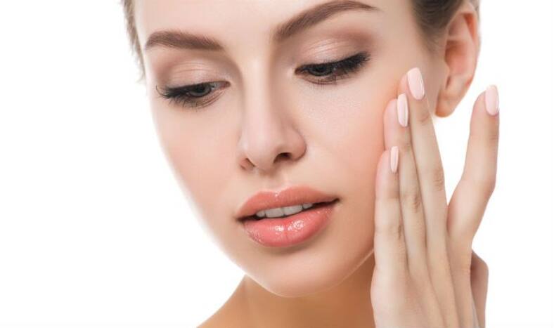 Skin Care Tips: 30 की उम्र में भी त्वचा बनी रहेगी जवां, बस भूलकर भी ना करें ये काम