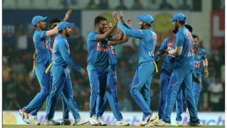 विंडीज के खिलाफ T20 और ODI सीरीज के लिए टीम इंडिया का ऐलान गुरुवार को, इन खिलाड़ियों की हो सकती है छुट्टी विंडीज के खिलाफ T20 और ODI सीरीज के लिए टीम इंडिया का ऐलान गुरुवार को, इन खिलाड़ियों की हो सकती है छुट्टी