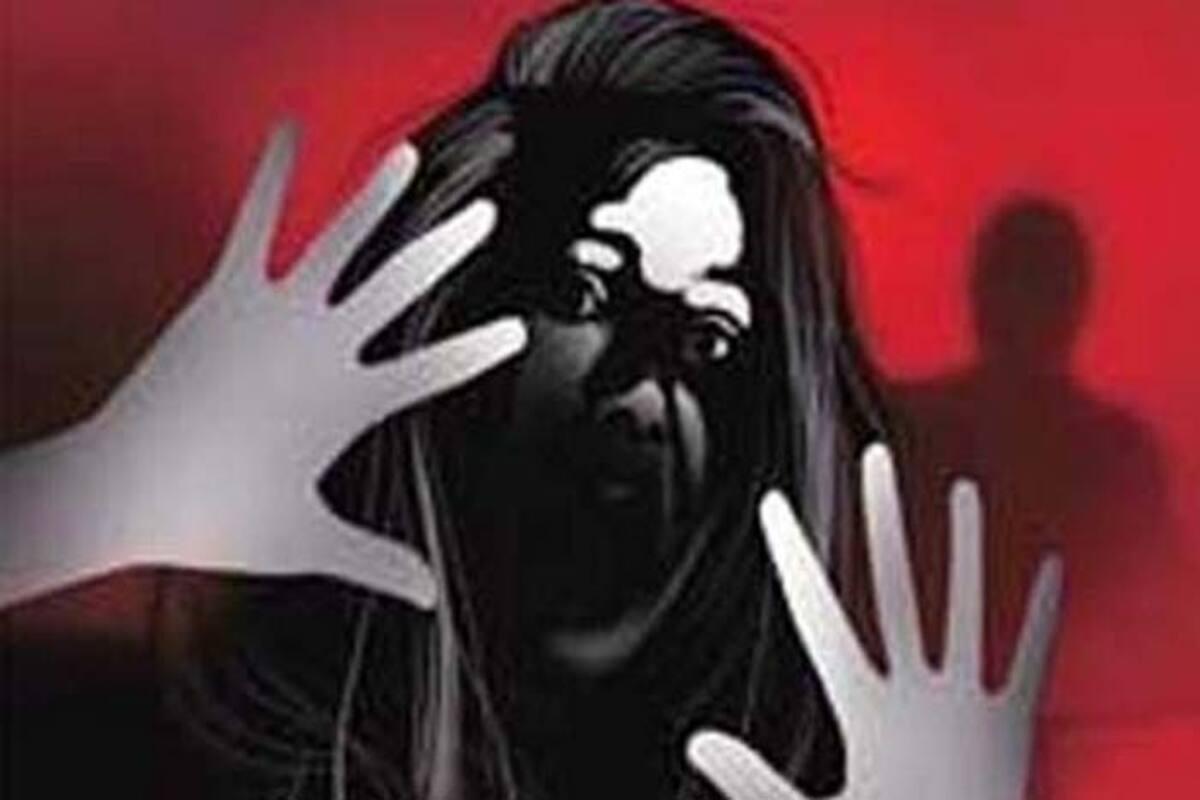 Nagpur Shocker: Man Rapes 19-year-old, Inserts Rod in Her Private Parts; Arrested | India.com