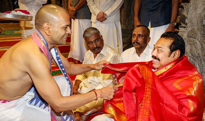 Mahinda Rajapaksa, Tirumala Sri Venkateswara Temple, Vedic hymns, Sri Lanka