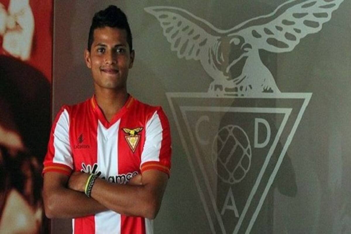 India's 2017 FIFA U-17 World Cup Member Sanjeev Stalin Signs Up With Development Team of Portuguese Club CD Aves India's 2017 FIFA U-17 World Cup Member Sanjeev Stalin Signs Up With Development Team of Portuguese Club CD Aves