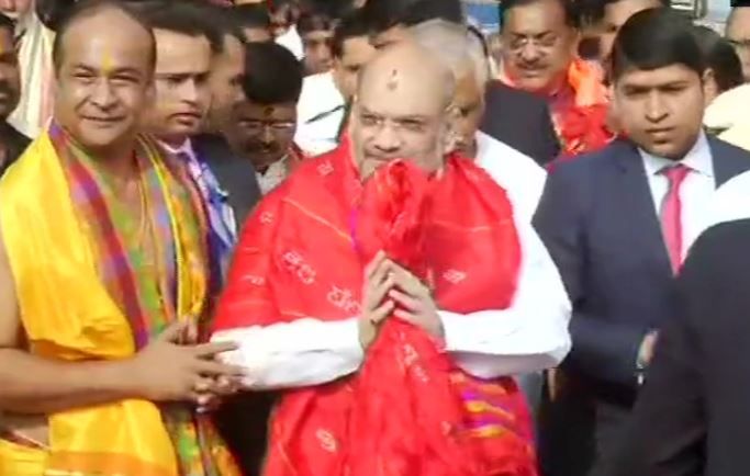 Amid Delhi Violence, Amit Shah Offers Prayers at Puri