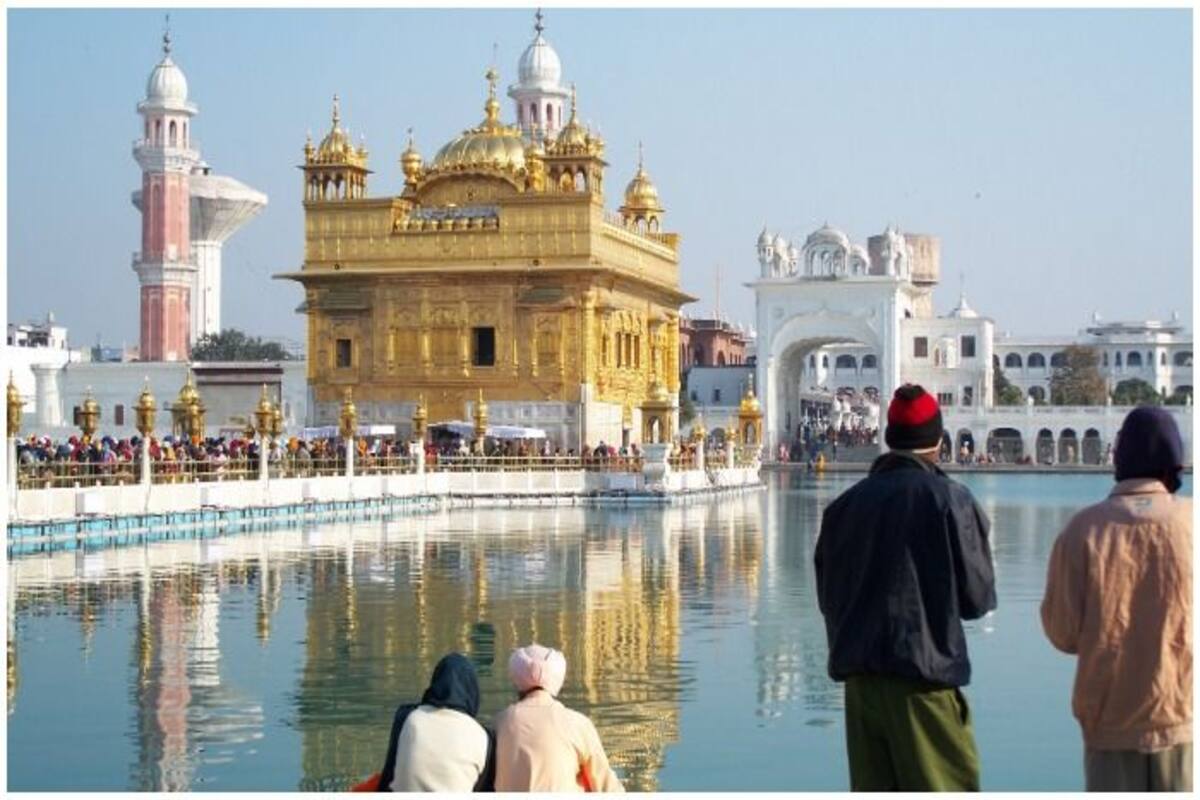 Devotee On Wheelchair Denied Entry In Golden Temple. THIS Is What Temple  Committee Said