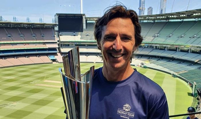 IPL 2020, IPL 2020 news, IPL 2020 schedule, IPL 2020 dates, IPL 2020 timings, Mumbai Indians, Mumbai Indians news, Brad Hogg, Brad Hogg news, Brad Hogg age, Brad Hogg wickets, Brad Hogg ipl, Hardik Pandya, Hardik Pandya news, Hardik Pandya age, Hardik Pandya ipl, Hardik Pandya wife, Hardik Pandya allrounder, Hardik Pandya controversies, Cricket News, IPL 13, UAE, RCB, RCB news, Royal Challengers Bangalore, MI squad 2020