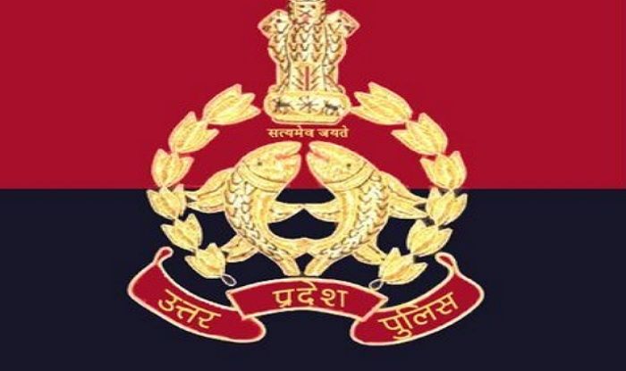 Noida Cop Hitchhikes Ride in 2 Strangers' Car, Loots Duo on Gunpoint; Suspended