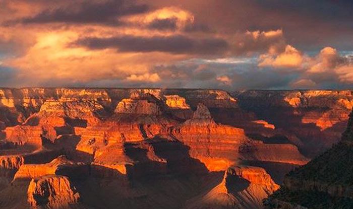 Seven Natural Wonders of The World, Mount Everest, Grand Canyon, Northern Lights, Great Barrier Reef, Parícutin, Harbor of Rio de Janeiro, Victoria Falls