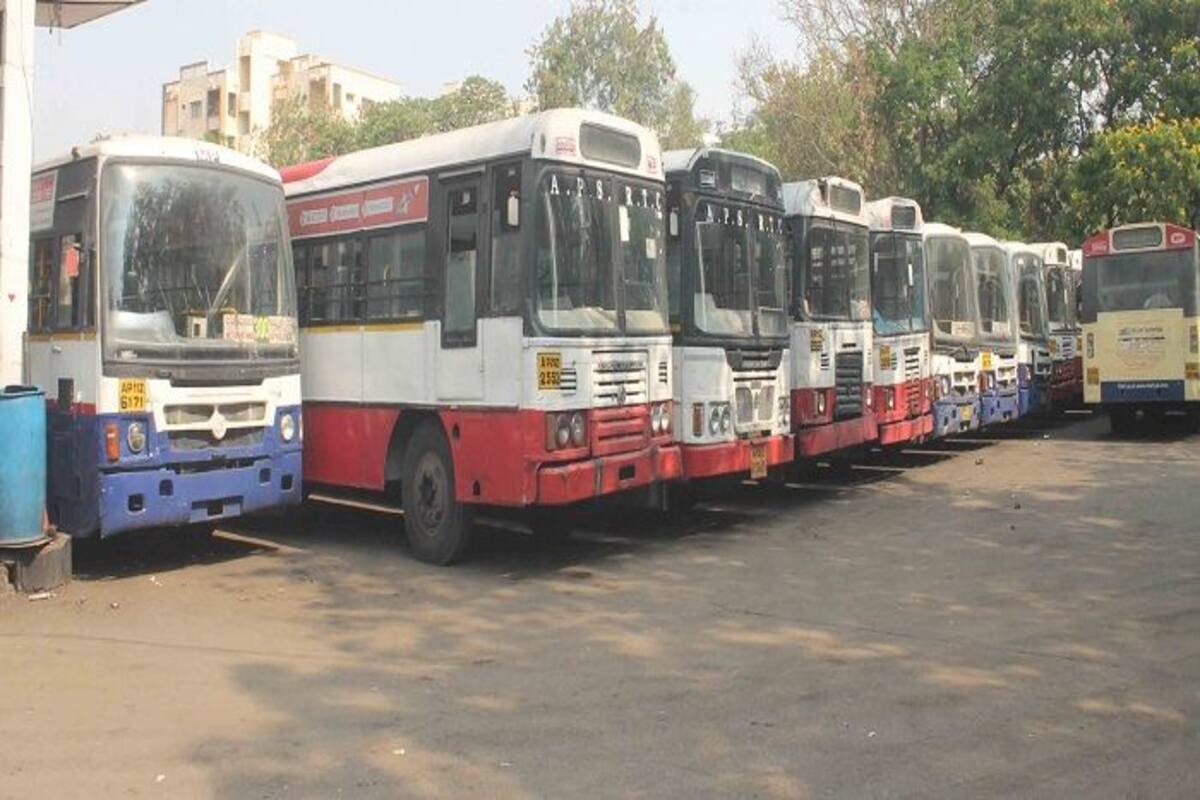 Andhra Pradesh Latest News: APSRTC Lays Off Over 6,200 Contract Employees
