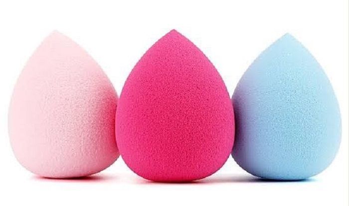 Easy And Interesting Beauty Blender Hacks You Will Absolutely Fall In 
