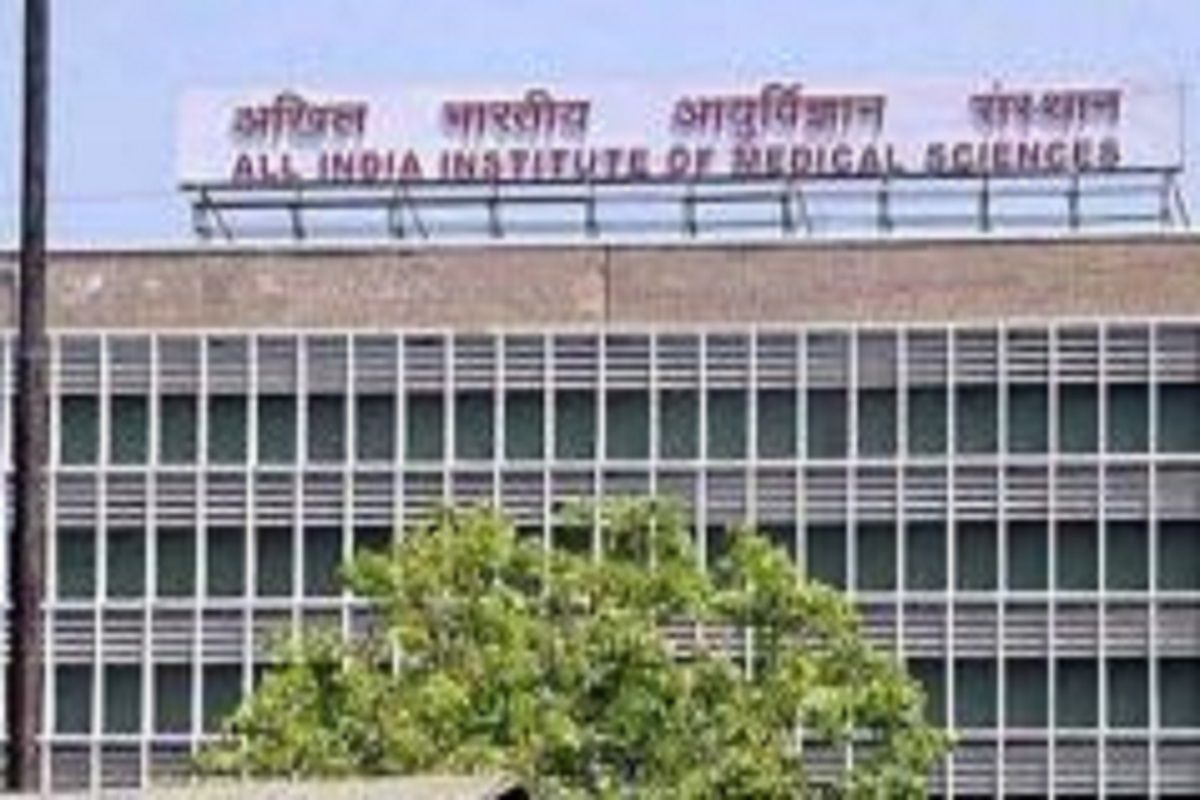 AIIMS Resumes Admission to Emergency Dept After an Hour's Halt