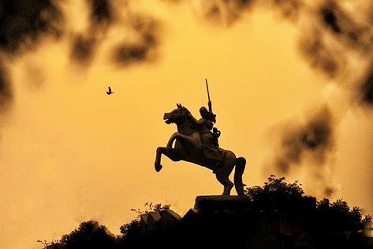 Remembering The Rani of Jhansi And Great Indian Warrior Rani ...