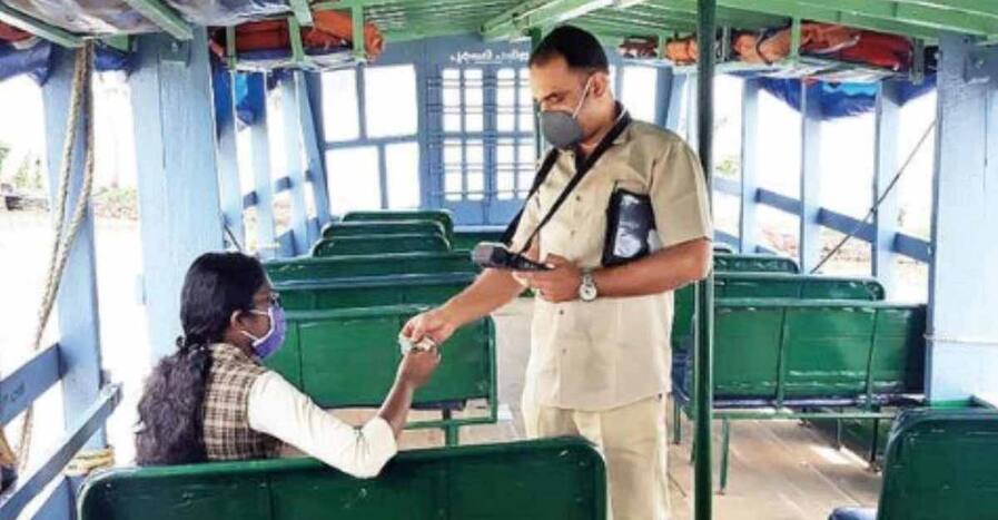 Heartwarming! Amid Lockdown, Kerala Operates 70-Seater Boat to Ferry Just One Schoolgirl to Help Her Take Exams