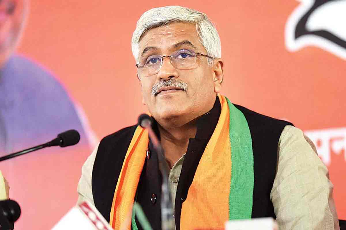 Centre Takes Note of Dead Bodies Being Dumped in River Ganga, All Corpses to be Disposed of as Per Protocol