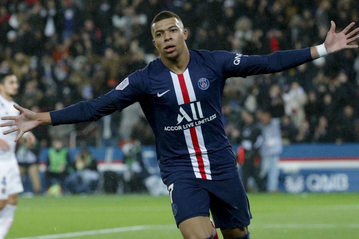 Man City vs Lyon PSG Star Kylian Mbappe Tweets as Pep