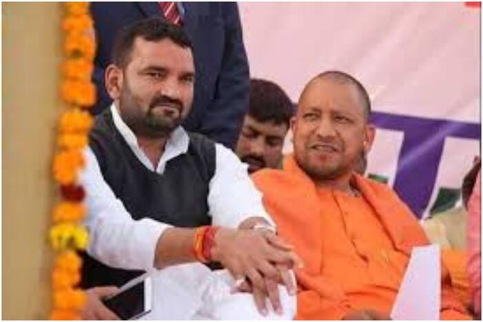 BJP विधायक ने CM योगी से कहा- जेल में बंद अपराधी से मुझे बचाएं, विकास दुबे से ज्यादा खतरनाक है