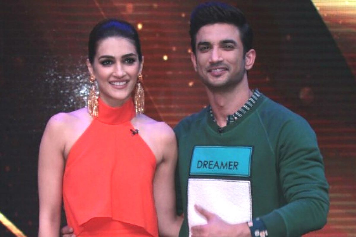 Kriti Sanon Writes ‘truth Is Like Sun Its Always There As Probe Begins In Sushant Singh