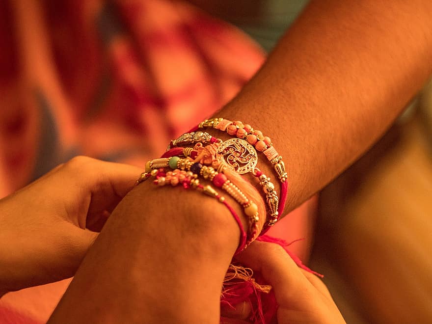 Bizarre! People of This UP Village Are Scared of 'Rakhi', Haven't Celebrated Raksha Bandhan Since 1955; Here's Why