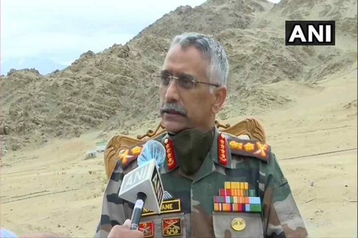 Amid India-China Border Dispute, Army Rushes Tanks, Heavy Weaponry, Ammunition to LAC | WATCH