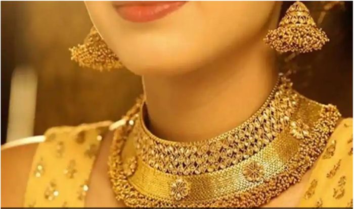 gold ka dam kitna hai
