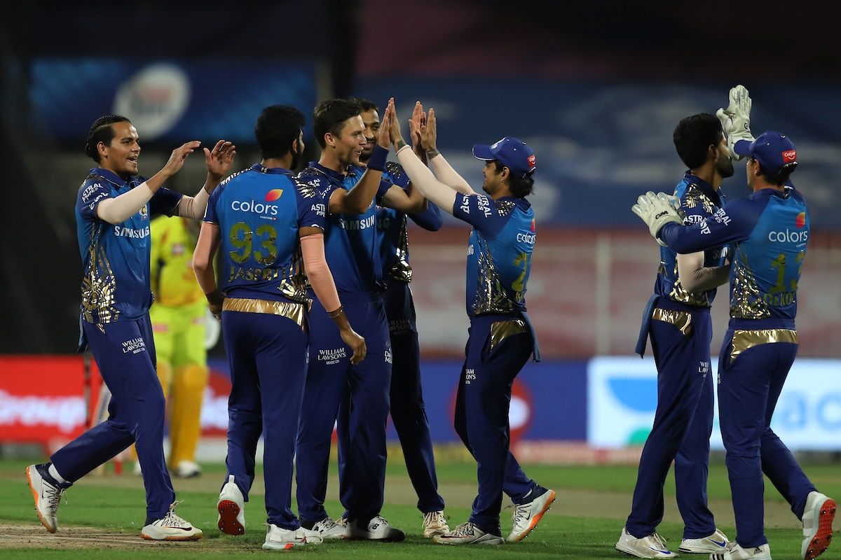 IPL 2020 Points Table Latest Update After CSK vs MI, Match 41: Mumbai Indians Beat Chennai Super Kings to Reclaim Top Spot; Jasprit Bumrah Grabs 2nd Position in Purple Cap Tally