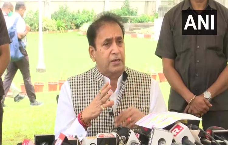 Stepped Out Of Home On Feb 28 After Testing COVID Positive: Dekhmukh Issues Clarification After BJP Releases Video