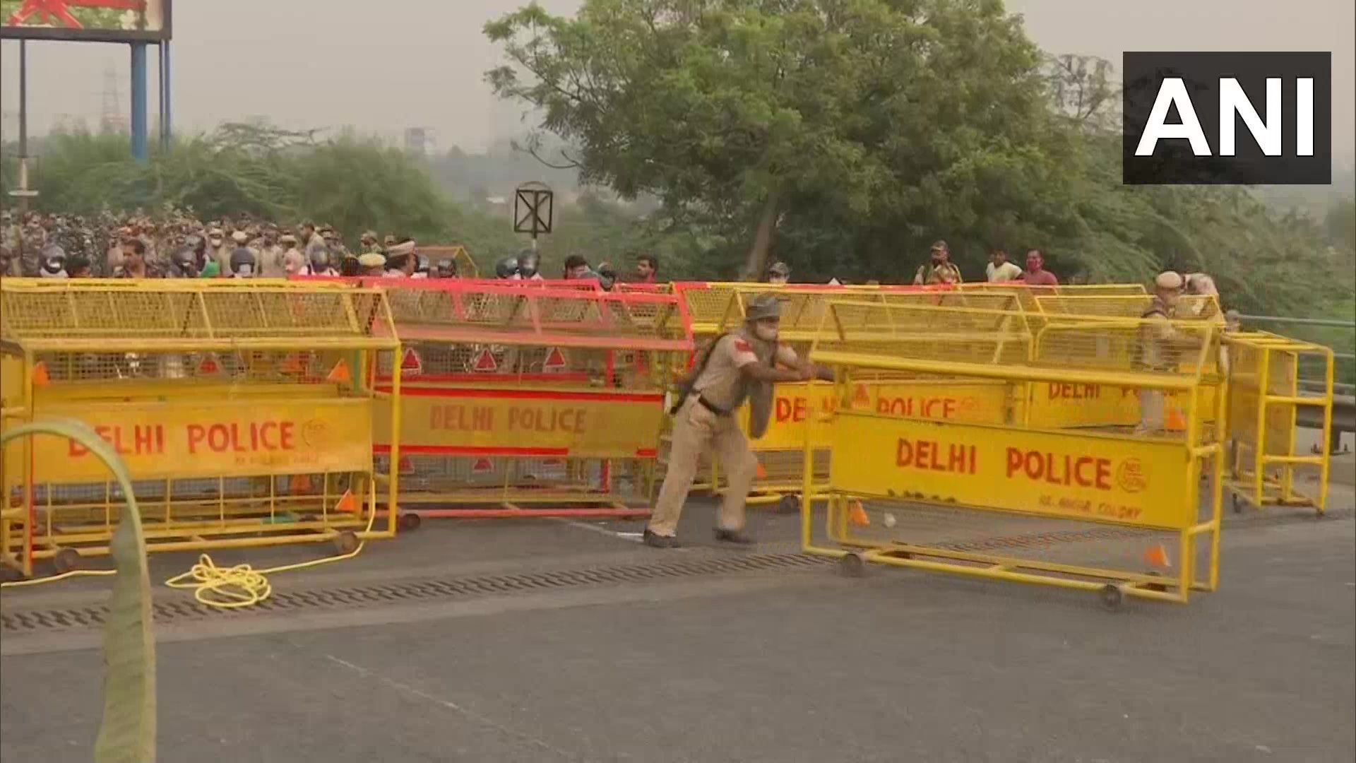 Protesters Block Delhi-Noida Flyway, Demand Justice for ...