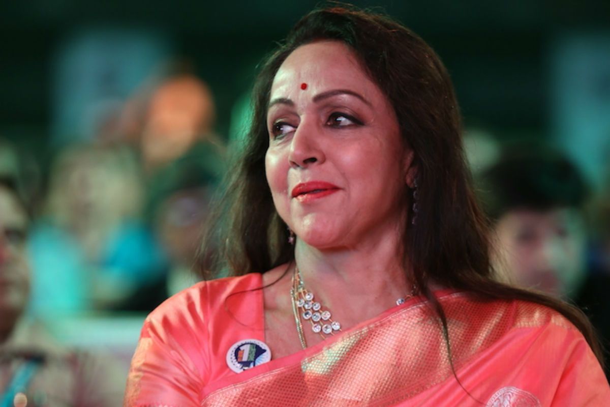 Hema Malini Supports Bollywood's Lawsuit Against Media: Labelling us  Druggies Was Intolerable | India.com