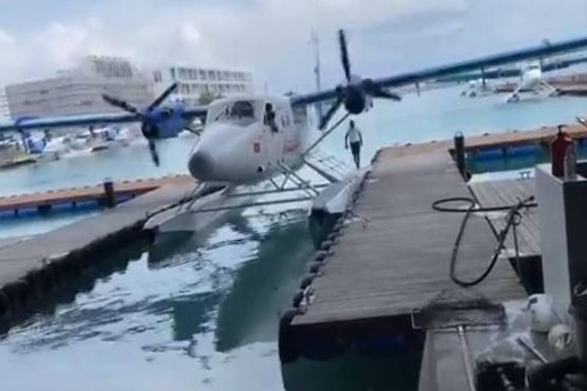 India S First Seaplane From Maldives Lands Successfully In Gujarat India Com And put your reporters and news editors on. india s first seaplane from maldives