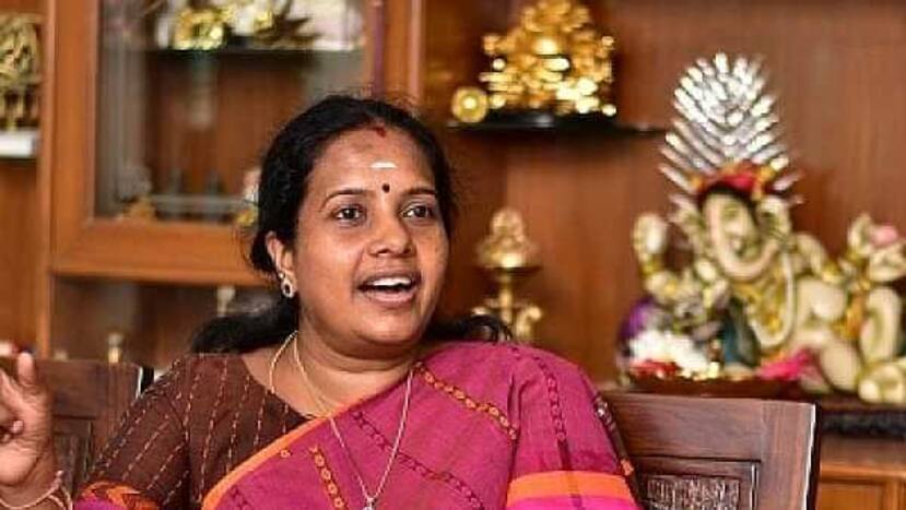 Vanathi Srinivasan Appointed BJP Women's Wing President