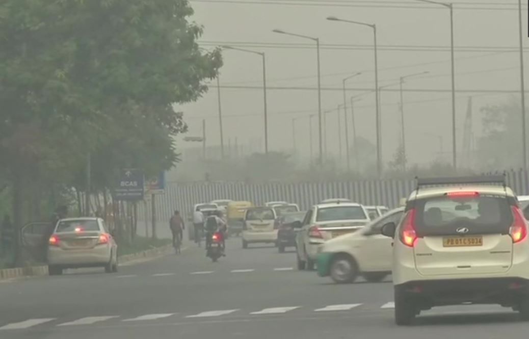 Air Quality in NCR Remains Severe as AQI Crosses 450-mark in Delhi, 542 in Noida, 448 in Gurugram