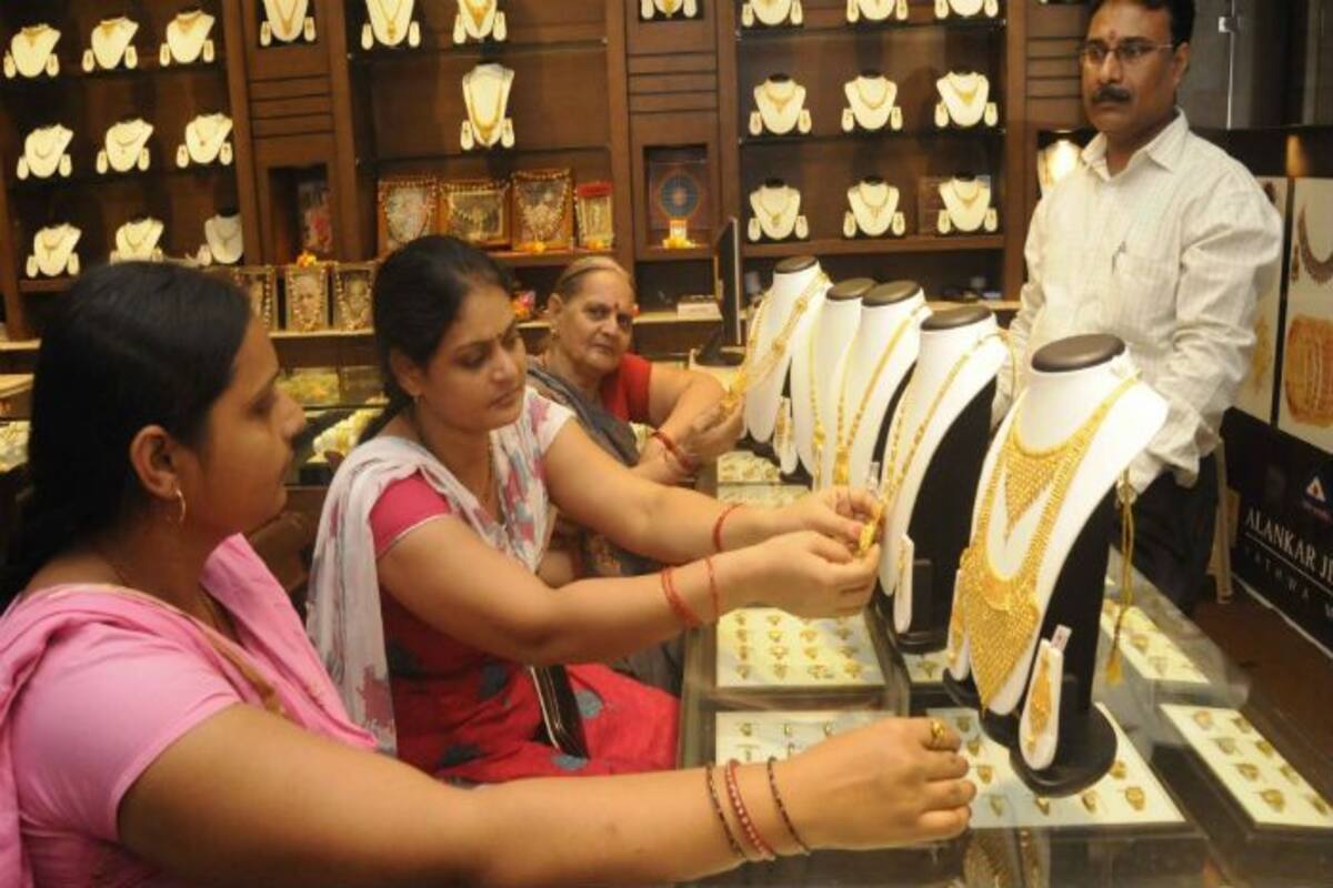 Dhanteras 2021: Why buying gold and utensils is considered auspicious on  this day!, Culture News