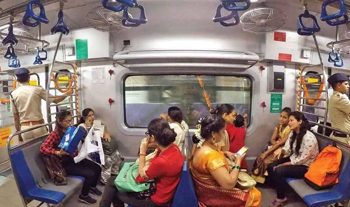 Mumbai Local Train News 8th February 2021