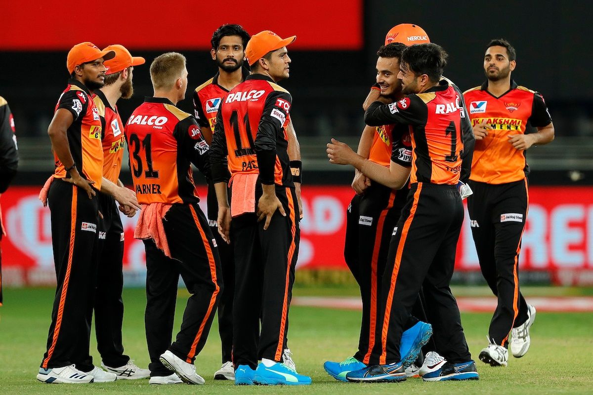 IPL 2020, SRH vs RCB Eliminator in Abu Dhabi: Predicted Playing XIs, Head to Head, Pitch Report, Toss Timing, Squads, Abu Dhabi Weather Forecast