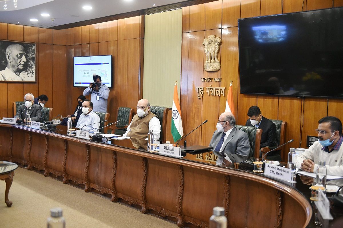 Centre to Assist Delhi Govt in Covid Battle: 750 ICU Beds, More Oxygen ...