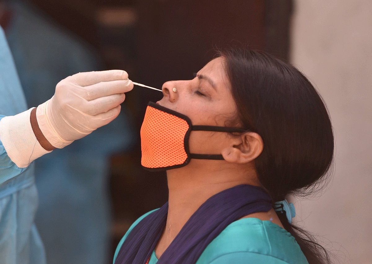Delhi Records Over 100 COVID Deaths For 5th Day in a Row; Fresh Spike of 6,224 Cases