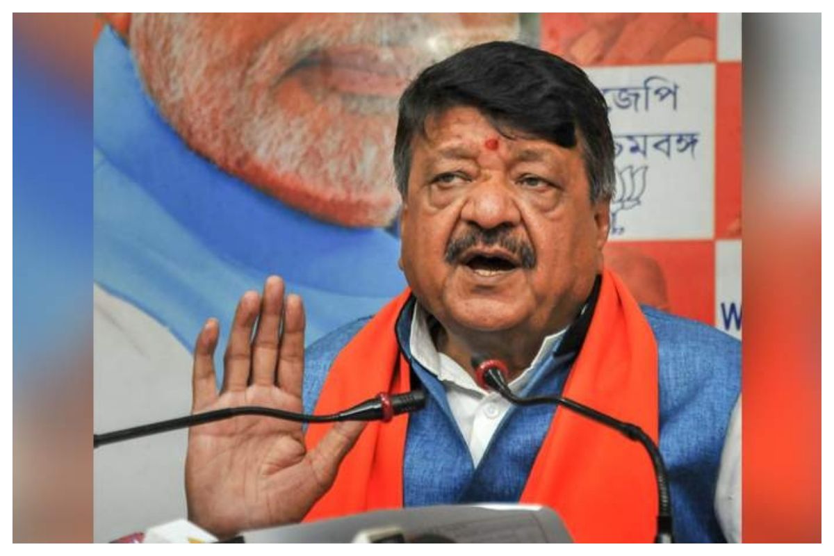 Bageshwar Dham Controversy Kailash Vijayvargiya came in support of Dhirendra Shastri said why don't you raise questions on the dargah