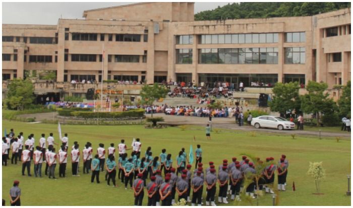 IIT Guwahati Placement 2022-23: 168 Offers On Day 1; Highest Package ...