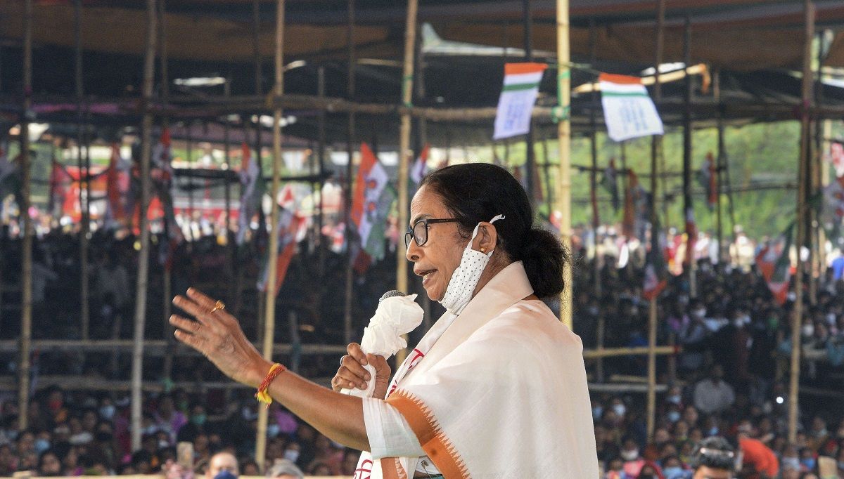 Mamata Lashes at Amit Shah Over Bengal's Development, Shuns Data Given by Him as 'Garbage of Lies'