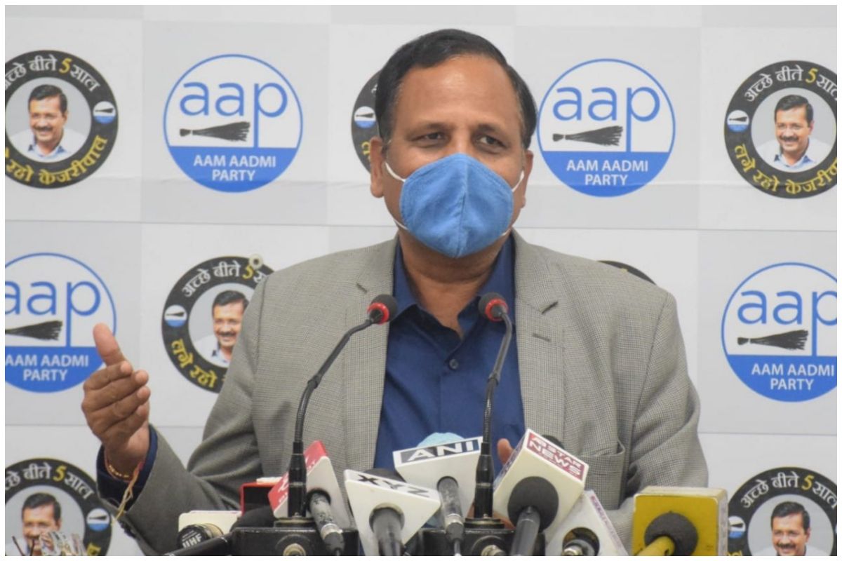 Corona Vaccination in Delhi: दिल्ली सरकार का बड़ा ऐलान- फ्री में लगाया जाएगा कोरोनावायरस का टीका
