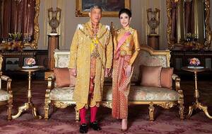 Royal Revenge Porn? 1400 Nude Images of Thailand King's Mistress ...