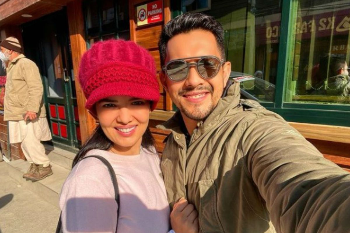 After Sana Khan-Anas Sayied, Aditya Narayan And Shweta ...