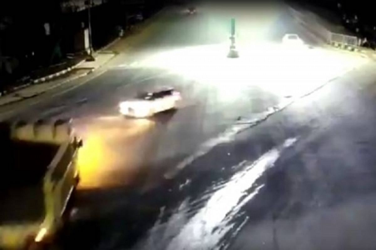 Horrific Video of Signal Jumping At Hyderabad Wipro Circle That Killed Tech Mahindra Employee & 4 Others Surfaces