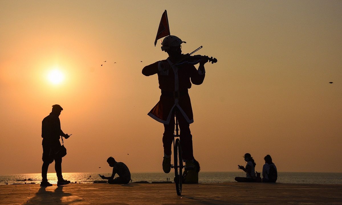 Mumbai Records Coldest Day of Season At 15 Degrees Celsius