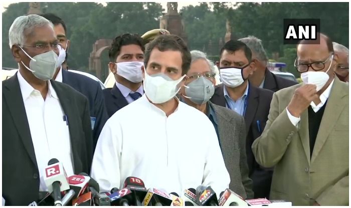 राहुल गांधी ने कृषि कानूनों के खिलाफ 'खेती का खून' नाम की बुकलेट जारी की, कहा- मैं PM Modi और बीजेपी से नहीं डरता