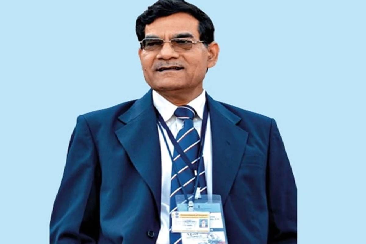 भाजपा में शामिल होने के 24 घंटे के अंदर ही पूर्व IAS अरविंद शर्मा यूपी विधान परिषद के लिए नामित भाजपा में शामिल होने के 24 घंटे के अंदर ही पूर्व IAS अरविंद शर्मा यूपी विधान परिषद के लिए नामित