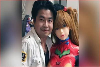 Tale of Love? Hong Kong Man Gets Engaged to Sex Doll, Lavishes Her With  Expensive Gifts & iPhone