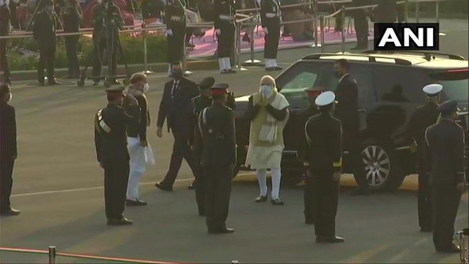 Watch Video: Beating Retreat Ceremony At Vijay Chowk Marks End of Republic Day Celebrations