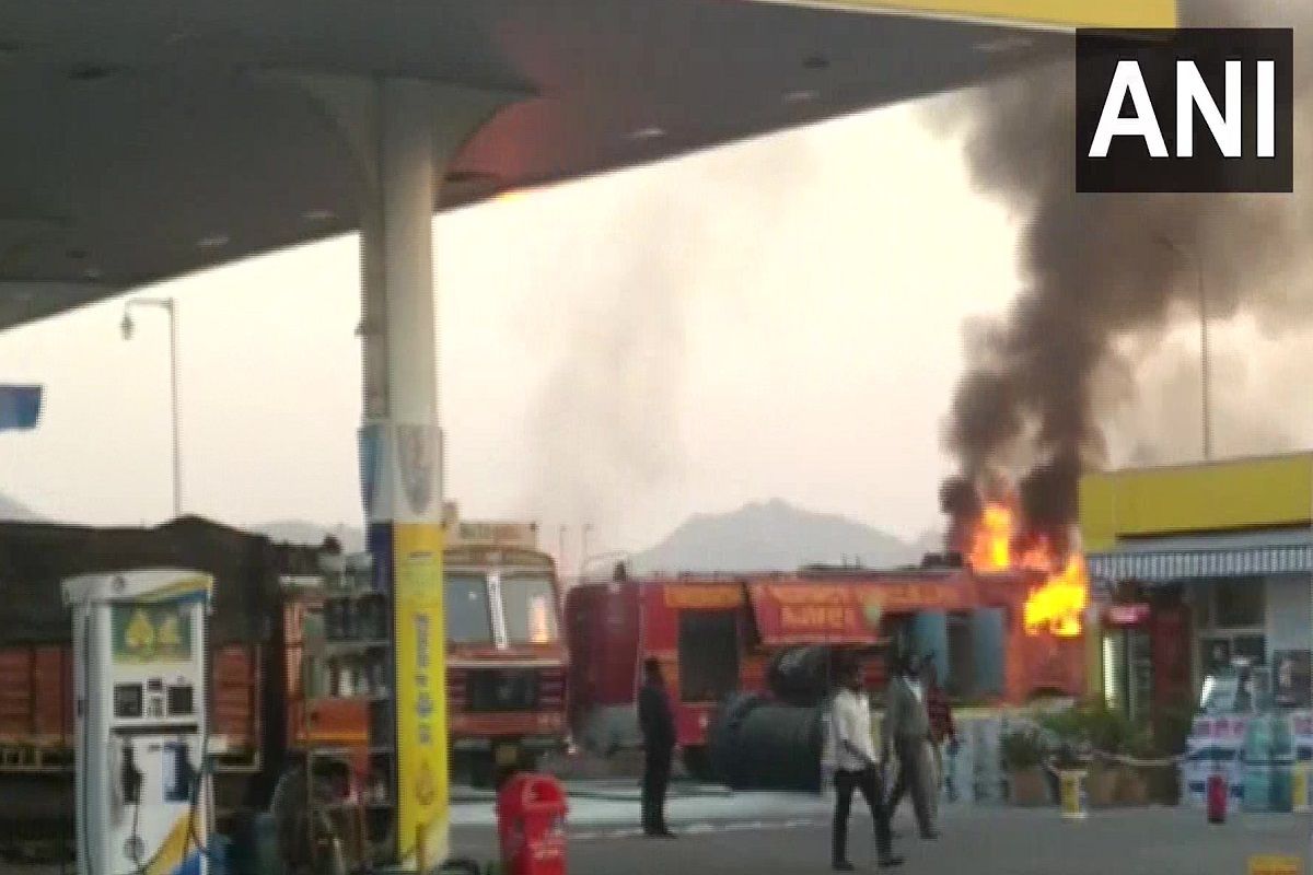 Rajasthan: Fire Breaks Out at Petrol Pump in Ajmer, 4 People Injured
